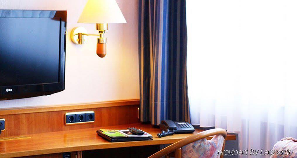 Hotel Ilbertz Garni Cologne Exterior photo